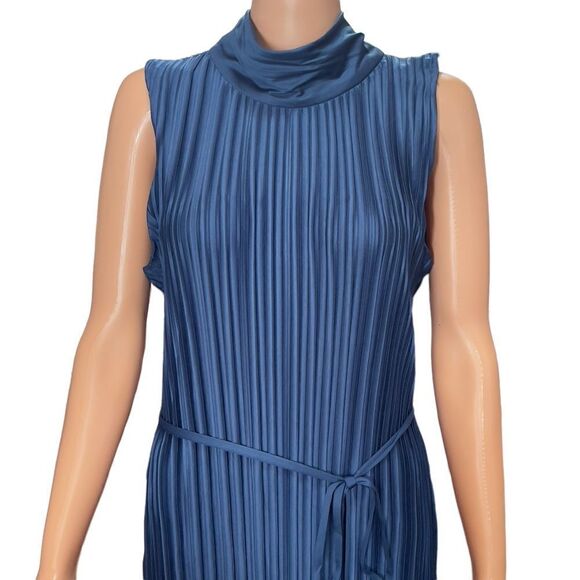 DKNY Deep Sea All Around Pleat Ribbon Back Neck Belted Dress Size 12 NWT - Picture 3 of 12